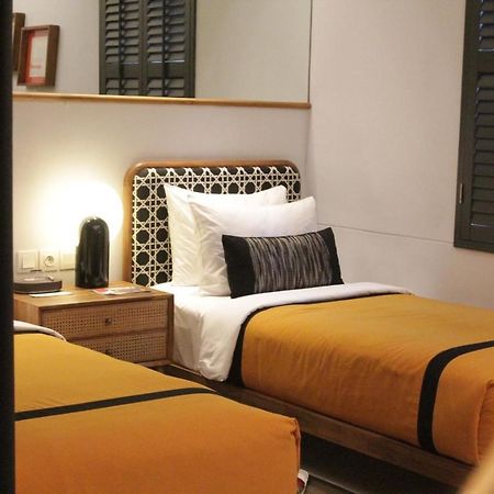 Kosenda Hotel Джакарта Екстериор снимка