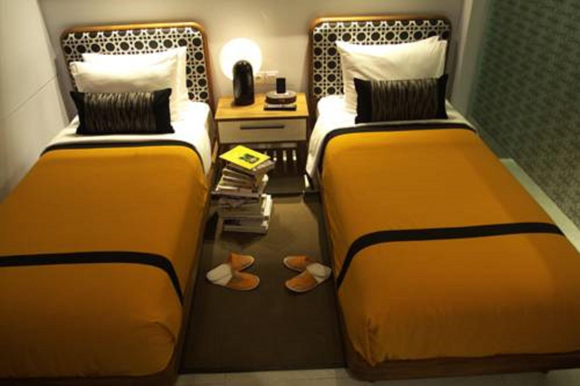 Kosenda Hotel Джакарта Екстериор снимка